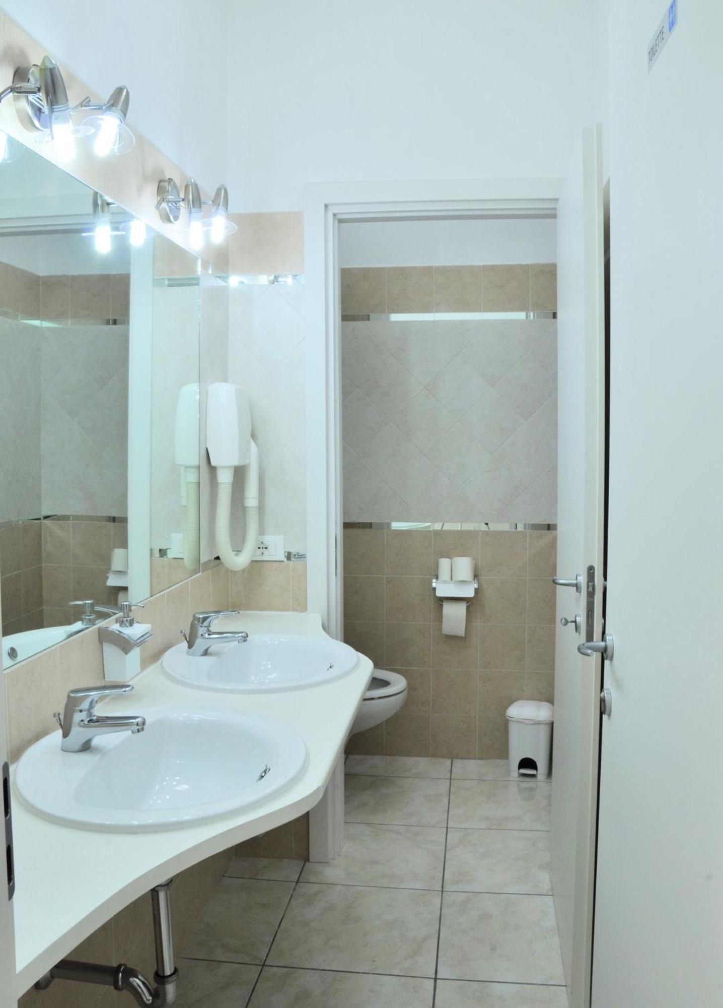 Affittacamere Da Angela Villasimius Extérieur photo