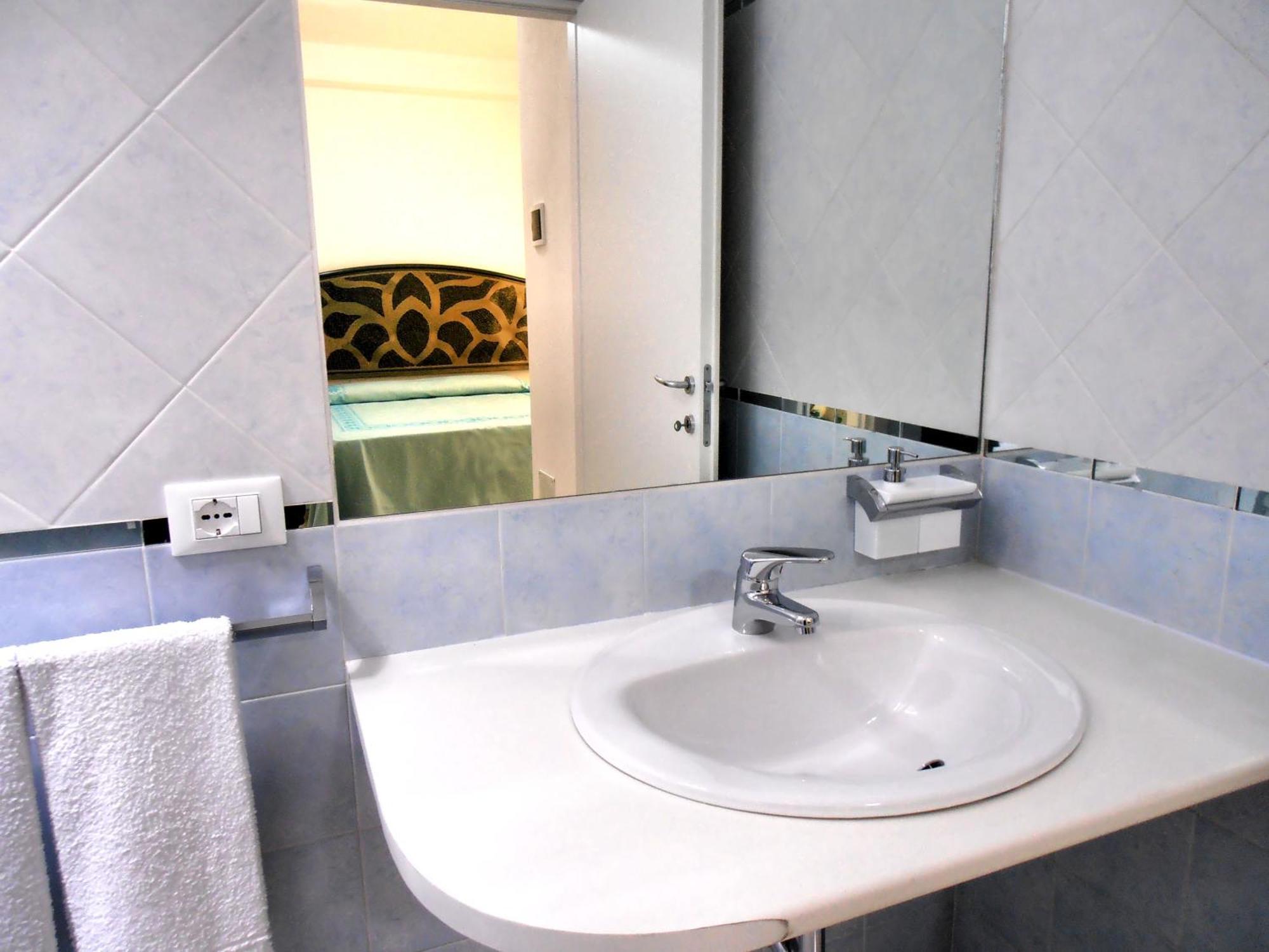 Affittacamere Da Angela Villasimius Extérieur photo